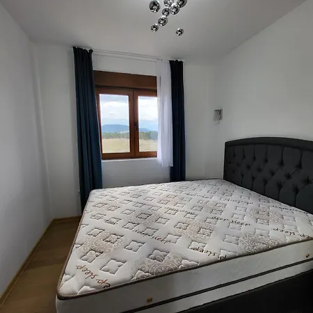 Blue Sky Apartment